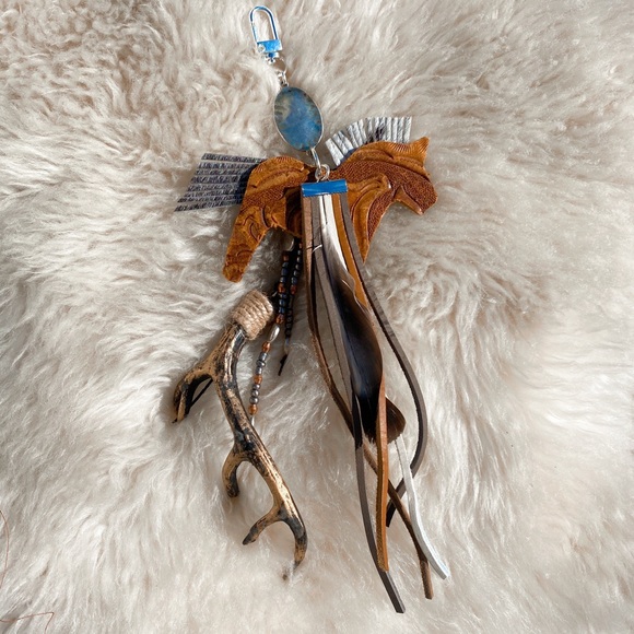 “Pendle-Pony” Purse Charm - Picture 3 of 4